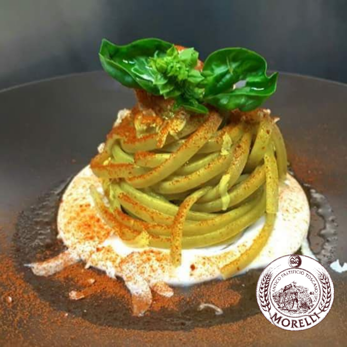 Pasta Linguine with Garlic & Basil