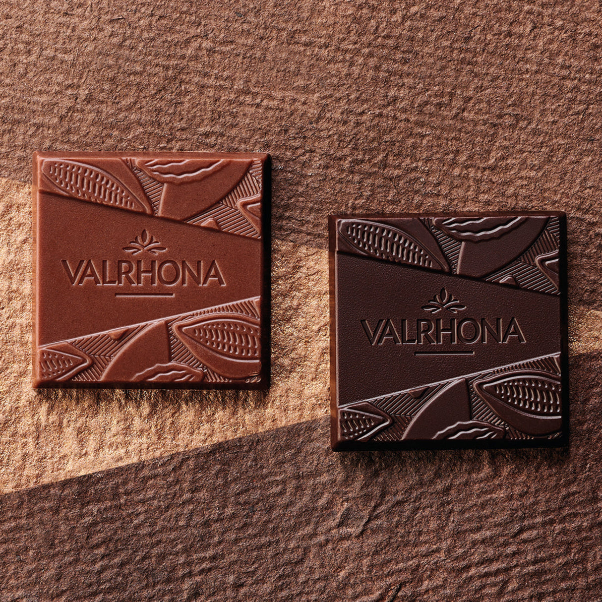 Gift Box 32 Squares Dark & Milk Choc