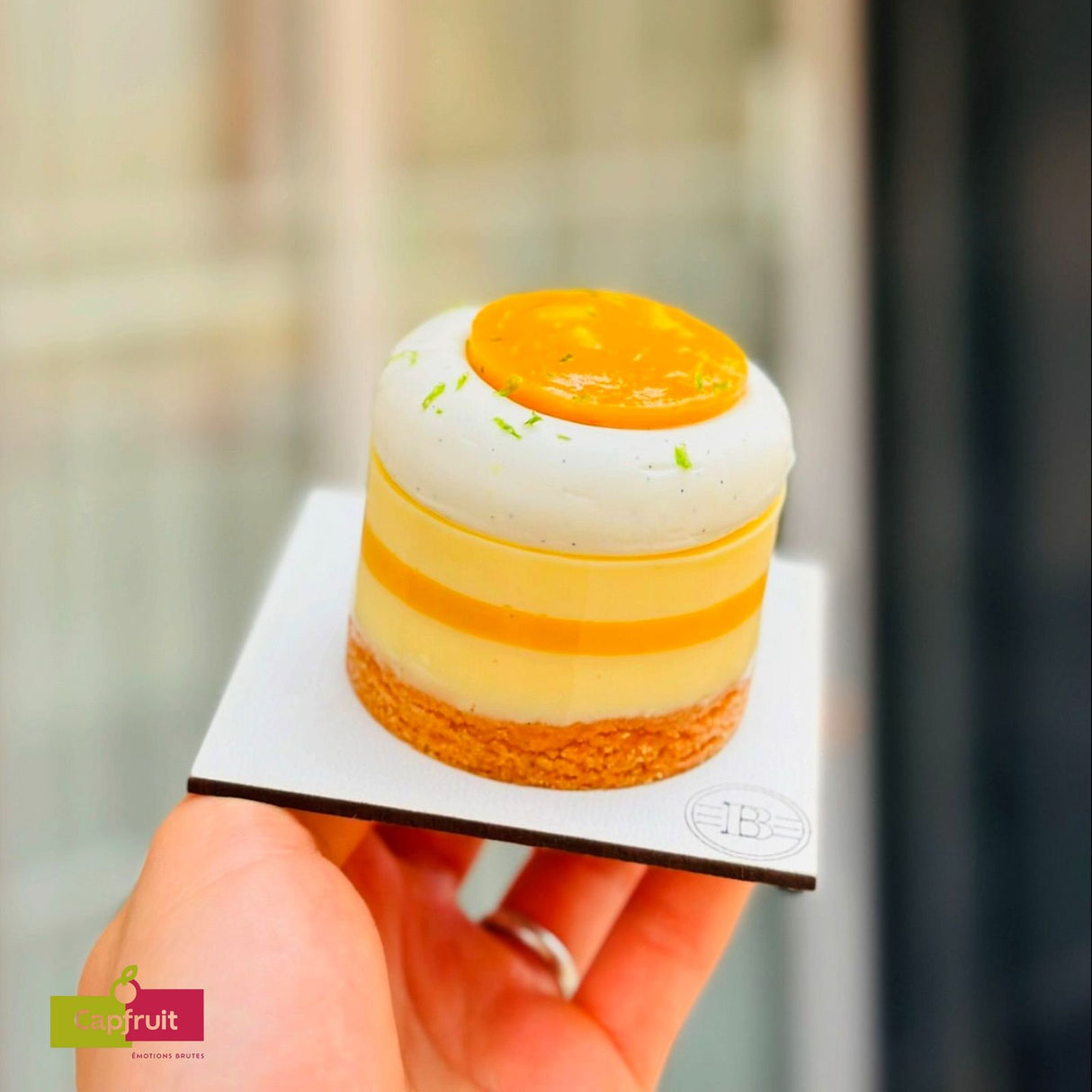 Fruit Deco Passion Fruit with Seeds