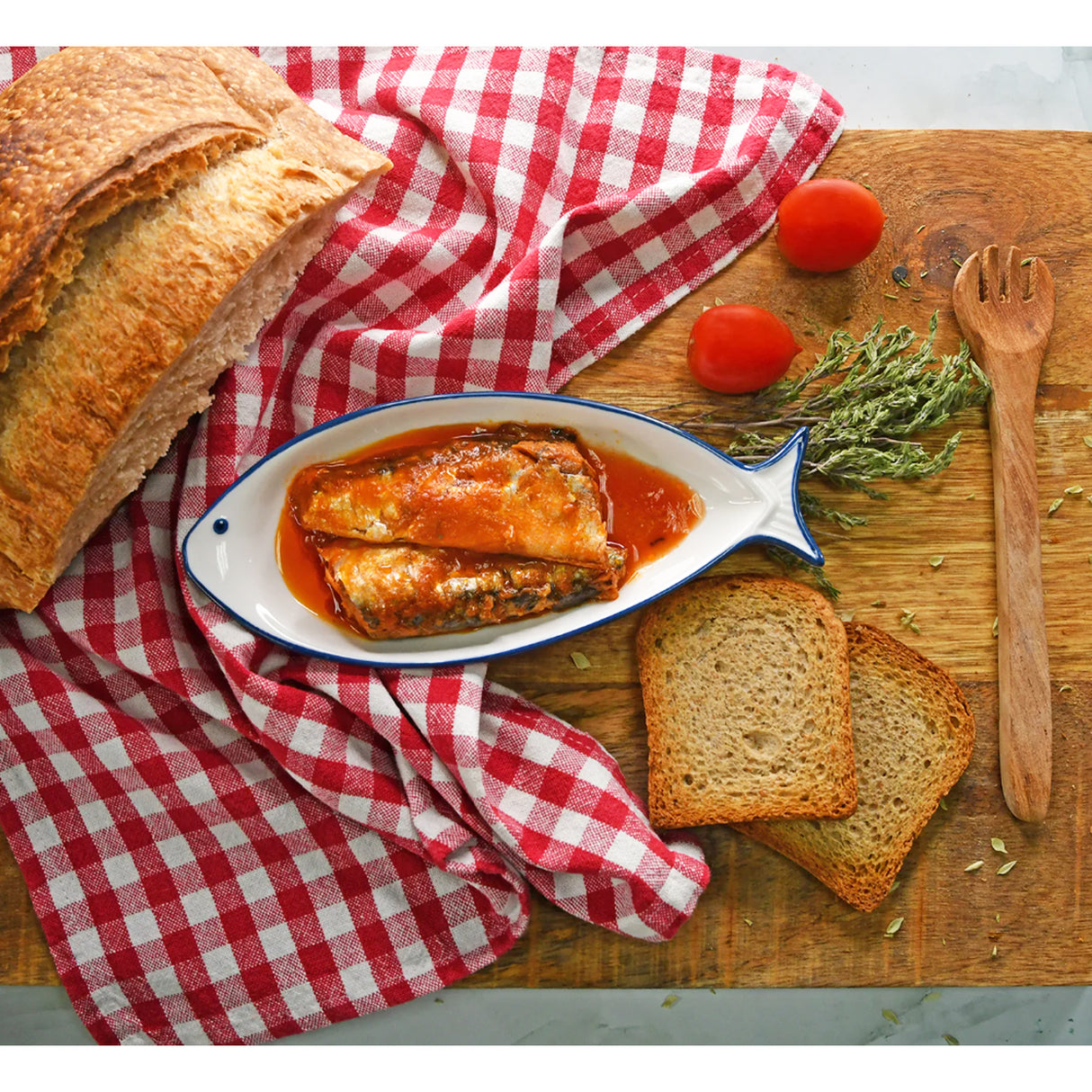 Minerva Sardines In Tomato Sauce and Olive Oil