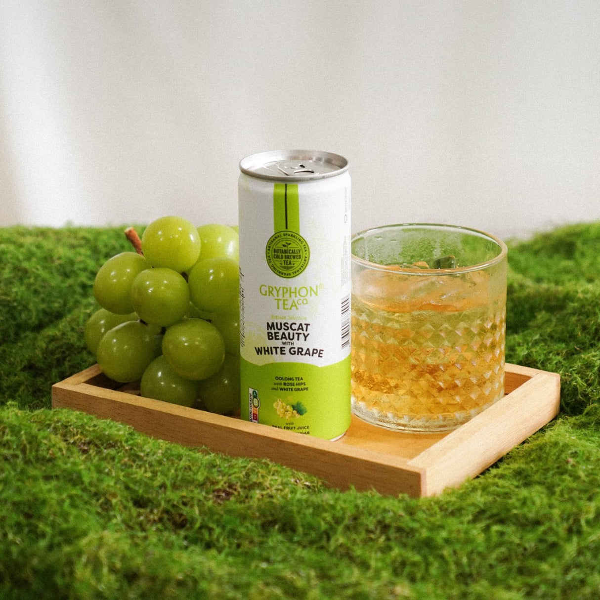 Sparkling Tea Cans Muscat Beauty with White Grape 250ml 4's