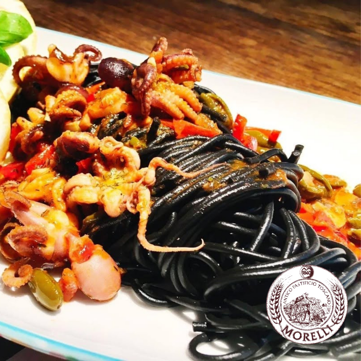 Pasta Linguine with Black Squid Ink
