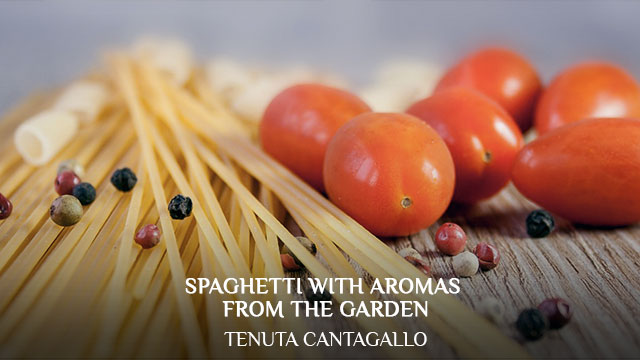 Spaghetti With Aromas From The Garden