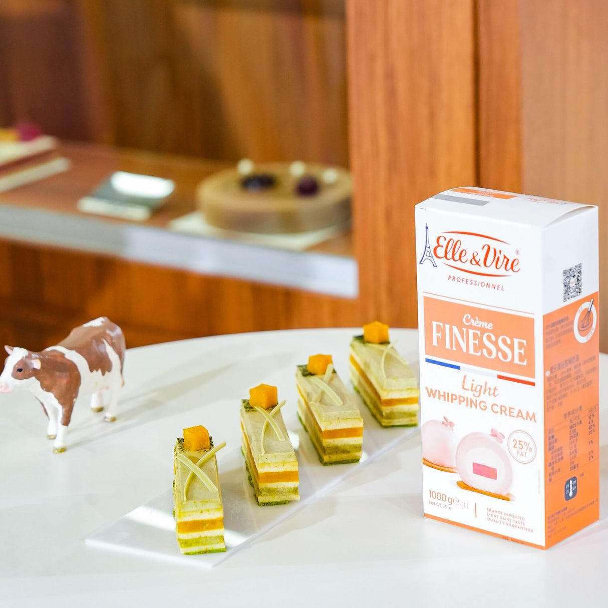 Elle & Vire Finesse Light Whipping Cream 25% Fat 1ltr