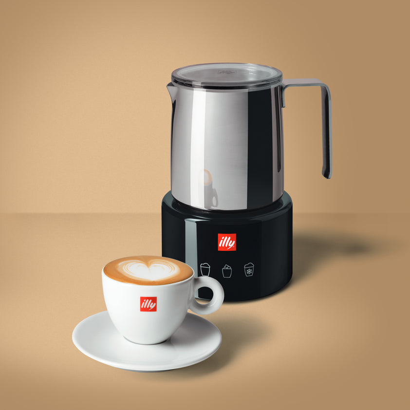 illy Milk Frother 230240V Black & Stainless Steel UK ShopEuraco