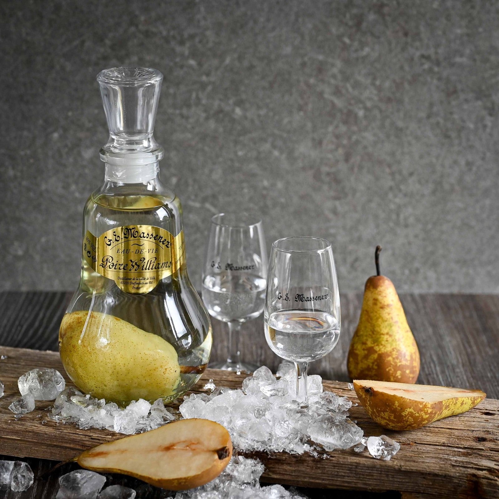 Carafon Avec William Poire (Pear) Prisoner 40% Alcohol 70cl